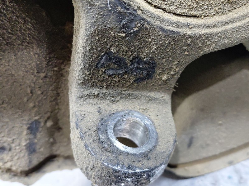 Recambio de mangueta delantera derecha para mercedes-benz clase b (w245) standard referencia OEM IAM A1693300820  