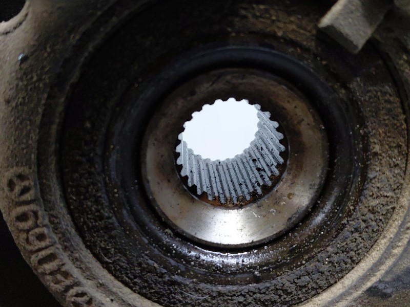 Recambio de mangueta delantera izquierda para mercedes-benz clase b (w245) standard referencia OEM IAM A1693300720  