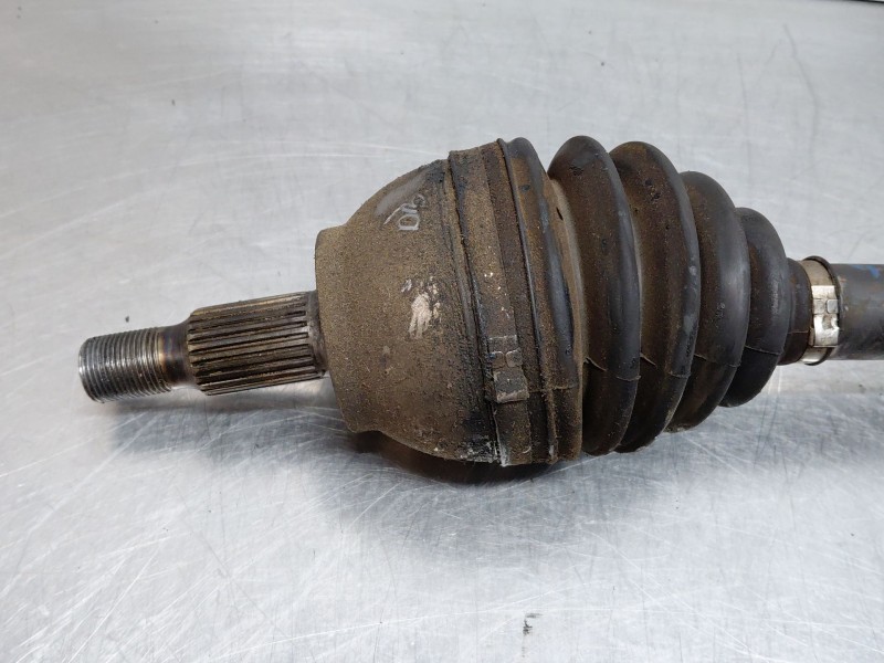 Recambio de transmision delantera izquierda para mercedes-benz clase b (w245) standard referencia OEM IAM A1693706372  
