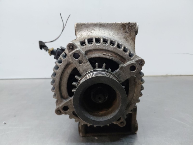 Recambio de alternador para opel zafira tourer selective referencia OEM IAM 13520813 13587304B 
