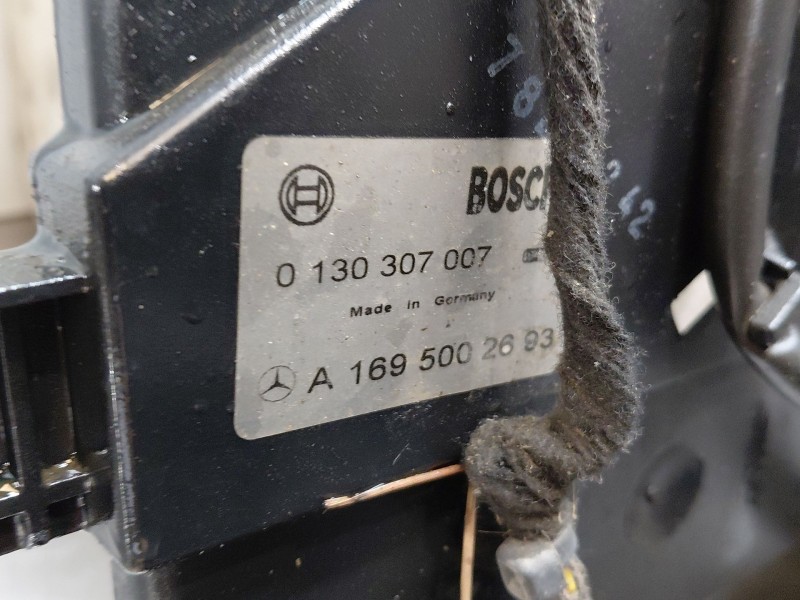 Recambio de electroventilador para mercedes-benz clase b (w245) standard referencia OEM IAM A1698202942 A1695002693 