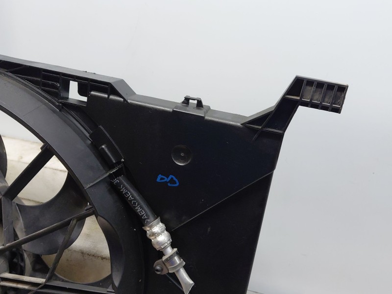 Recambio de electroventilador para mercedes-benz clase a (w169) elegance referencia OEM IAM A1698202942 A1695002693 