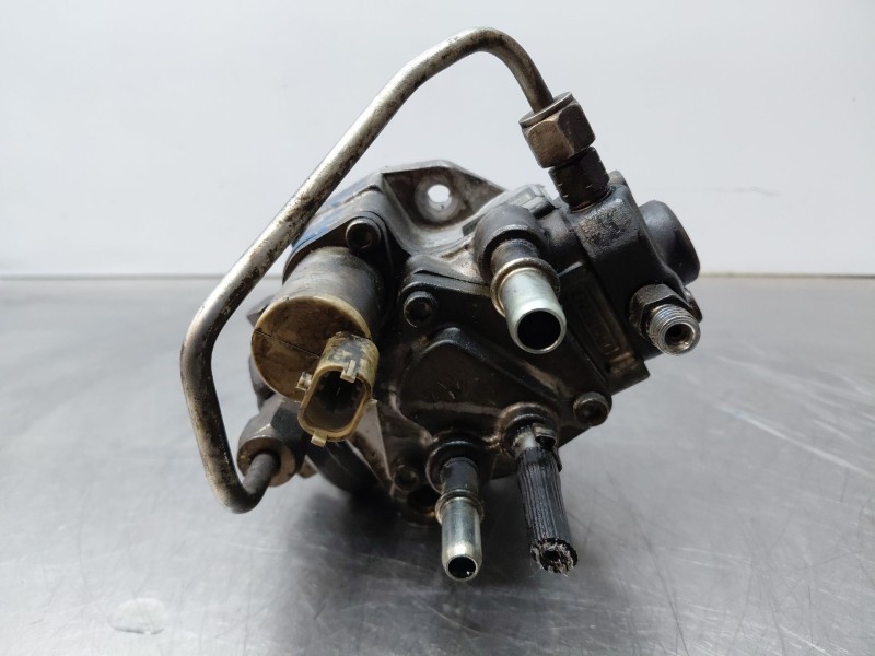 Recambio de bomba inyeccion para opel zafira tourer selective referencia OEM IAM 55490709 819262 