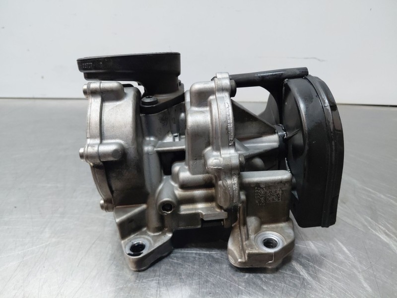 Recambio de bomba aceite para opel zafira tourer selective referencia OEM IAM 55487858 52867858 