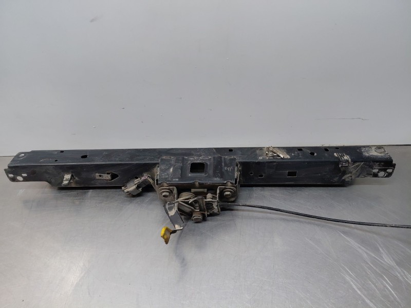 Recambio de panel frontal para opel zafira tourer selective referencia OEM IAM 13426283  