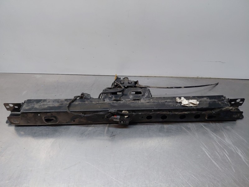 Recambio de panel frontal para opel zafira tourer selective referencia OEM IAM 13426283  
