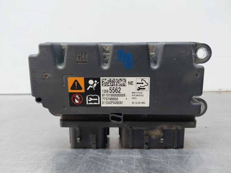 Recambio de centralita airbag para opel zafira tourer selective referencia OEM IAM 13595562  