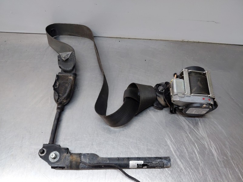 Recambio de cinturon seguridad delantero izquierdo para opel zafira tourer selective referencia OEM IAM 13394803  