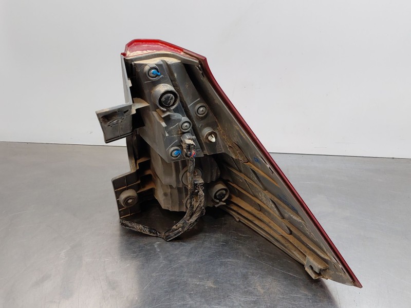 Recambio de piloto trasero izquierdo para honda cr-v executive referencia OEM IAM 33550T0AJ01  
