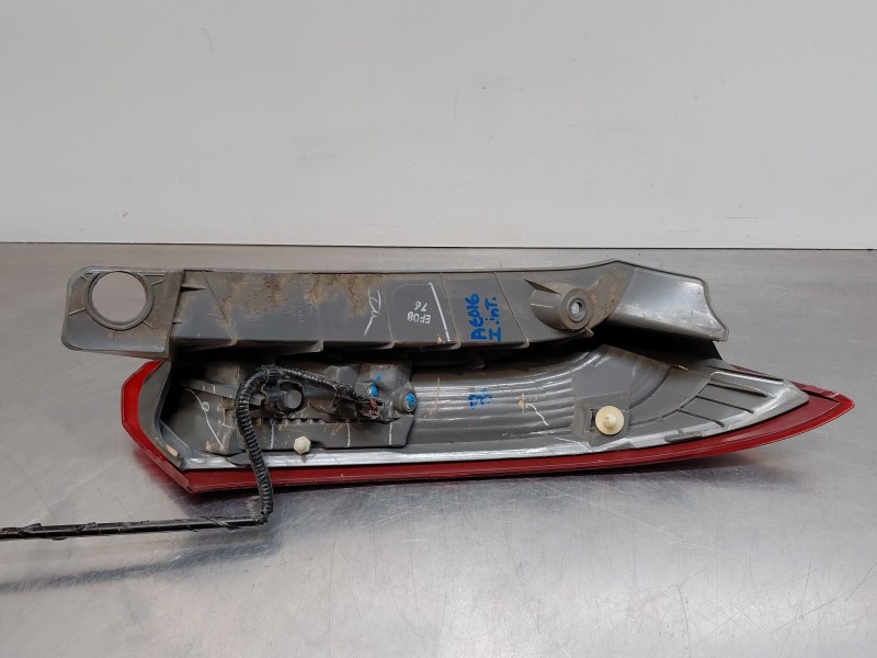 Recambio de piloto trasero izquierdo interior para honda cr-v executive referencia OEM IAM 34175T0AJ01  