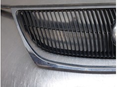 Recambio de rejilla delantera para lexus gs450h premium referencia OEM IAM 5311130A30   2