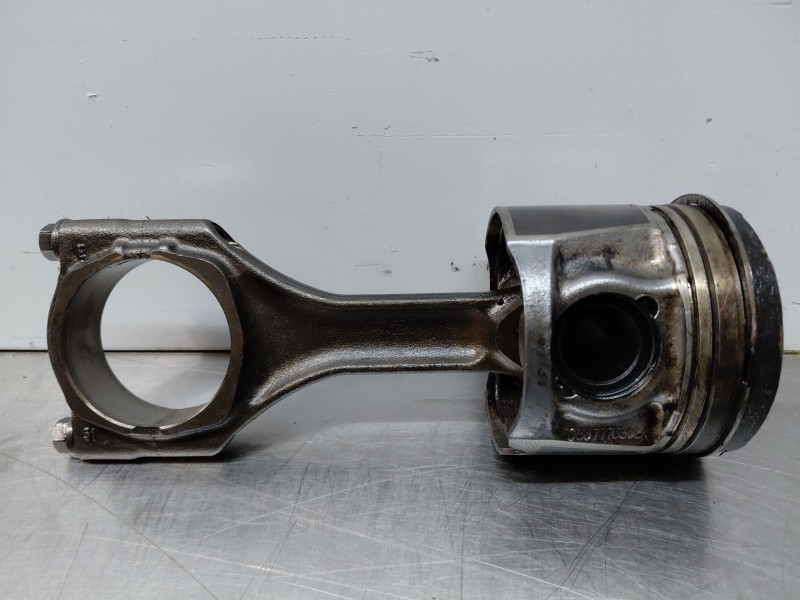 Recambio de biela para opel zafira tourer selective referencia OEM IAM 55501494  