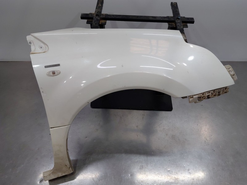 Recambio de aleta delantera derecha para renault koleos i (hy_) 2.0 dci 4x4 (hy0k) referencia OEM IAM   