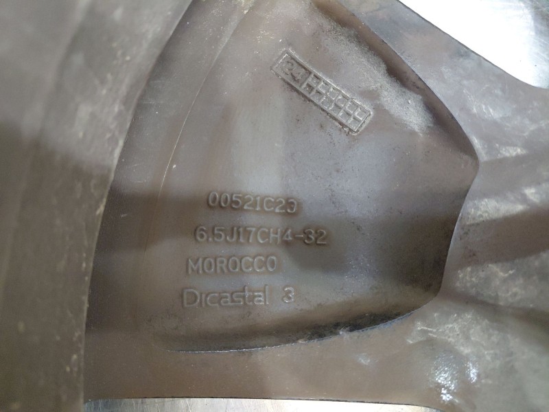 Recambio de llanta para peugeot 2008 (p2) allure referencia OEM IAM   