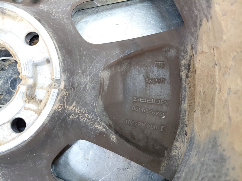 Recambio de llanta para peugeot 2008 (p2) allure referencia OEM IAM   