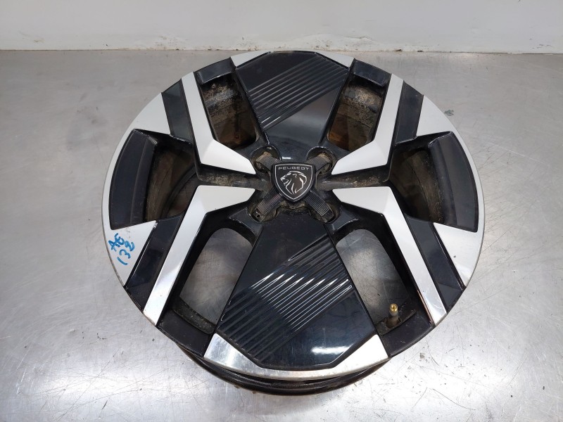 Recambio de llanta para peugeot 2008 (p2) allure referencia OEM IAM   