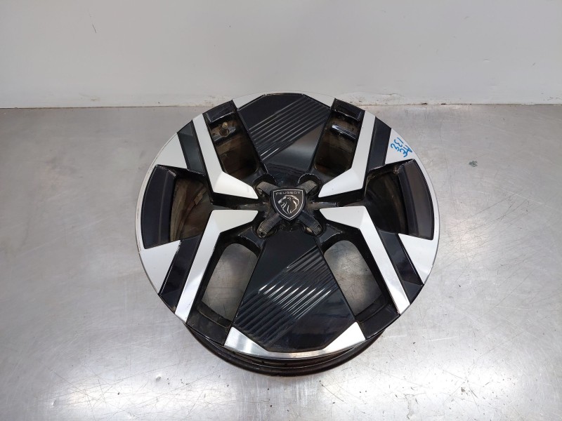 Recambio de llanta para peugeot 2008 (p2) allure referencia OEM IAM   