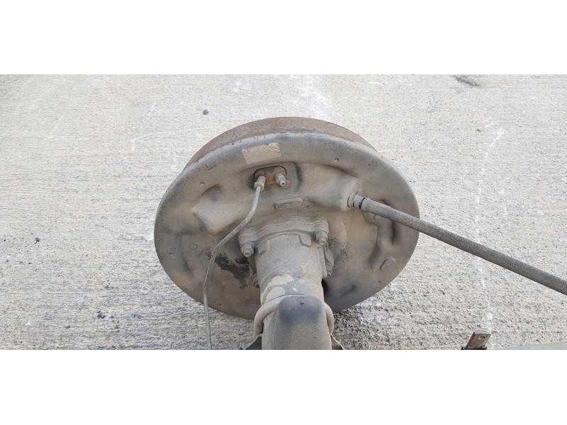 Recambio de puente trasero para hyundai h 1 h 1 furg.caja cerr.c. puerta referencia OEM IAM 521004A805 530004A864 