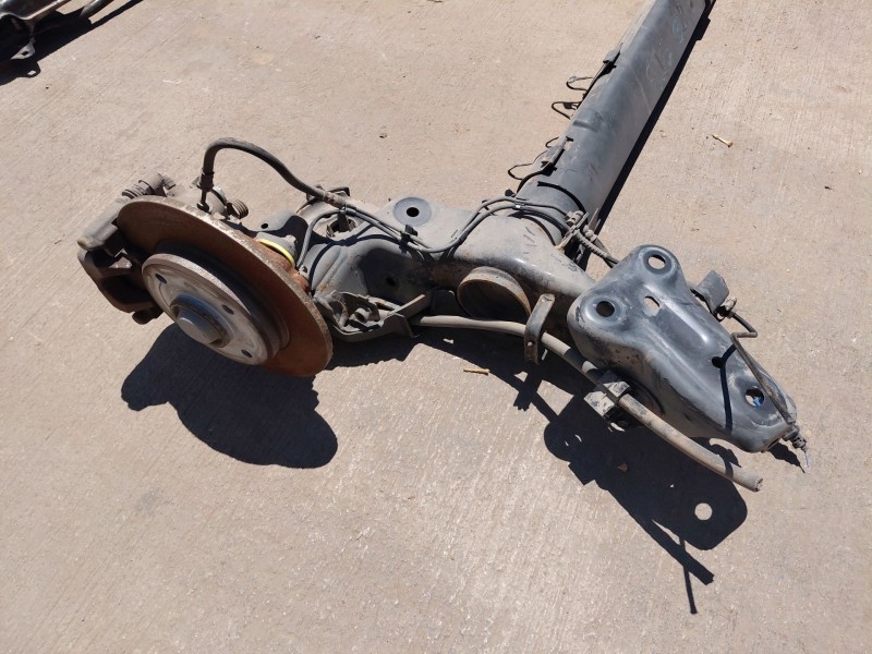 Recambio de puente trasero para citroën c3 aircross puretech referencia OEM IAM 5148W2  