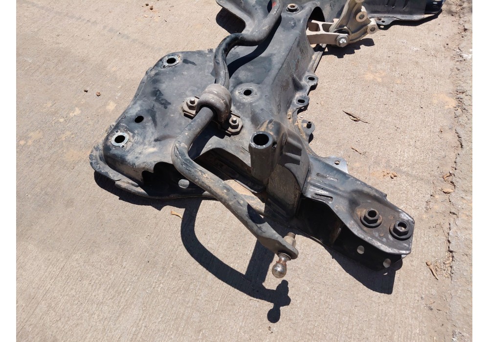 Recambio de puente delantero para jeep renegade suv (bu, b1, bv) 2.0 crd 4x4 referencia OEM IAM 52056244  