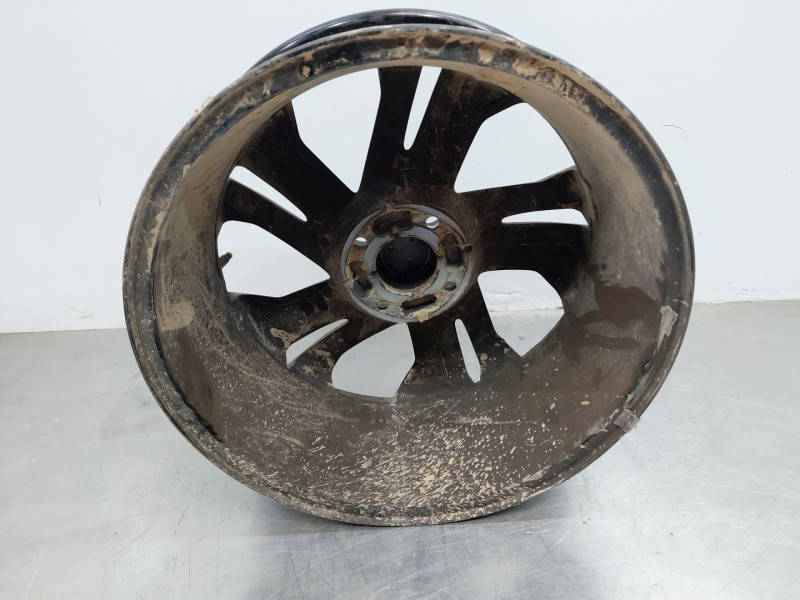 Recambio de llanta para peugeot 2008 (p2) bluehdi referencia OEM IAM   
