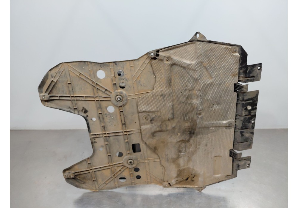 Recambio de cubrecarter para peugeot 308 ii (lb_, lp_, lw_, lh_, l3_) 1.6 hdi 100 referencia OEM IAM   