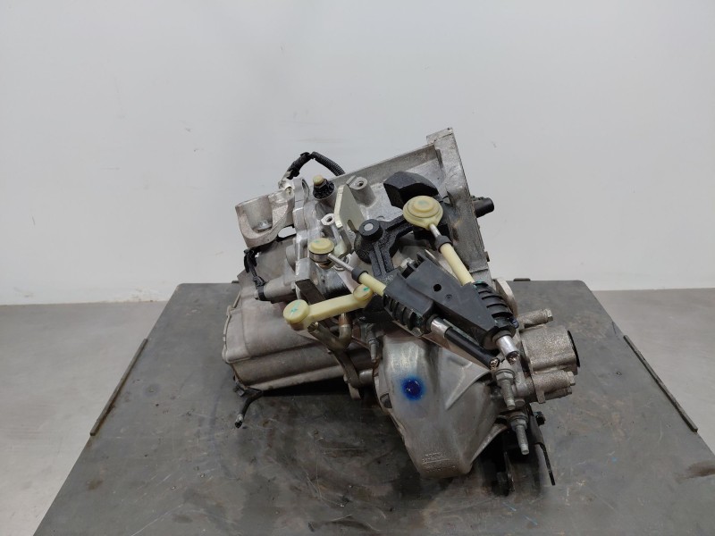 Recambio de caja cambios para peugeot 208 (p2) active pack referencia OEM IAM 20V257  