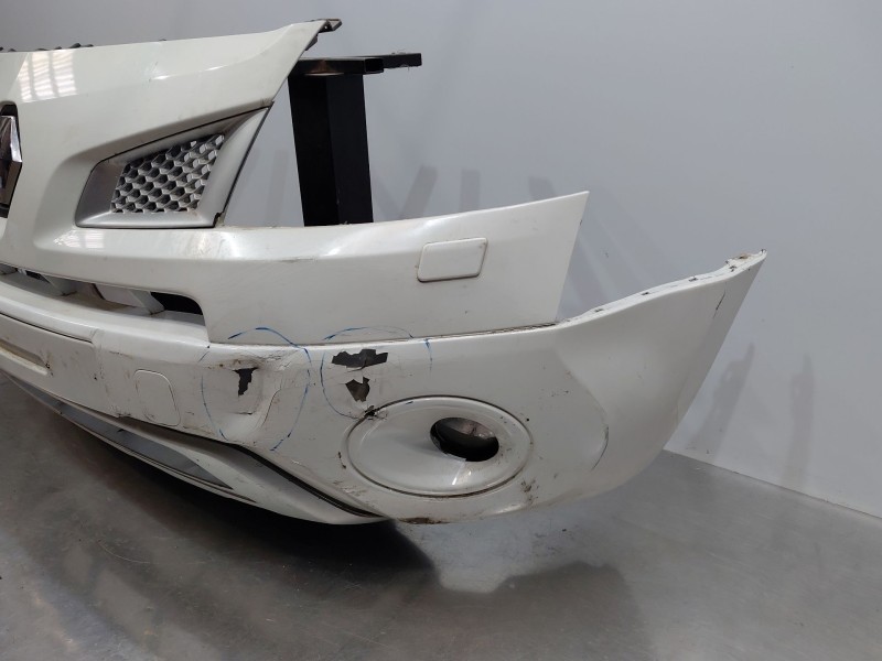 Recambio de paragolpes delantero para renault koleos i (hy_) 2.0 dci 4x4 (hy0k) referencia OEM IAM   