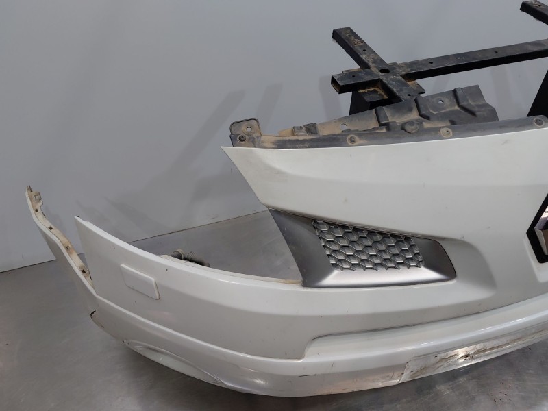 Recambio de paragolpes delantero para renault koleos i (hy_) 2.0 dci 4x4 (hy0k) referencia OEM IAM   