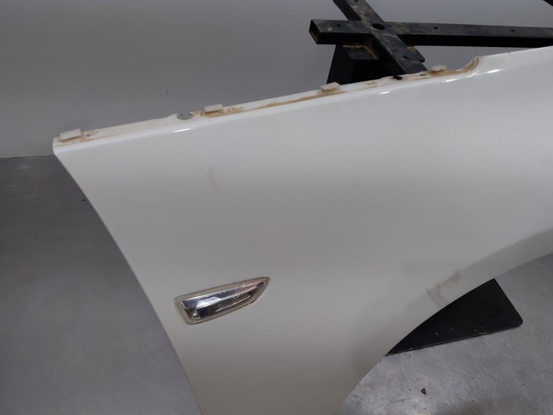 Recambio de aleta delantera derecha para opel zafira tourer selective referencia OEM IAM   