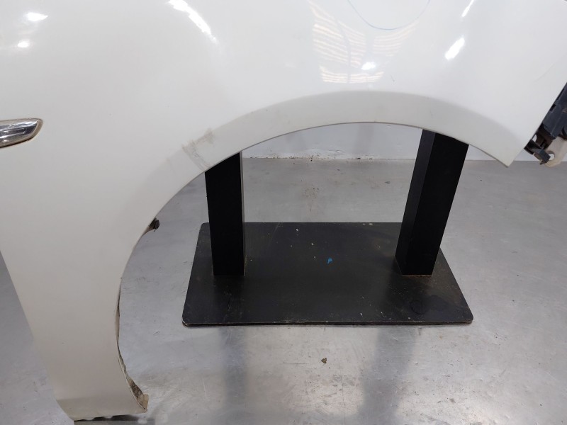 Recambio de aleta delantera derecha para opel zafira tourer selective referencia OEM IAM   