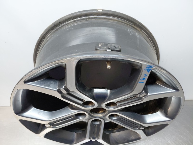 Recambio de llanta para kia xceed drive referencia OEM IAM   