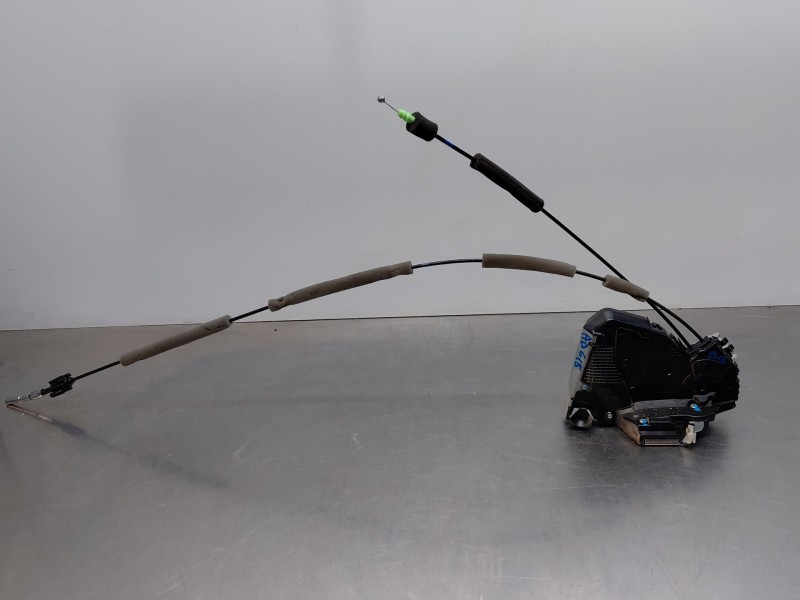 Recambio de cerradura puerta delantera derecha para lexus ux (za10) essence referencia OEM IAM 6903076041  