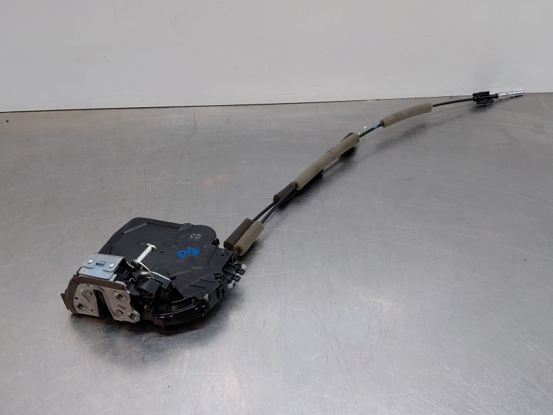 Recambio de cerradura puerta trasera derecha para lexus ux (za10) essence referencia OEM IAM 6905076021  