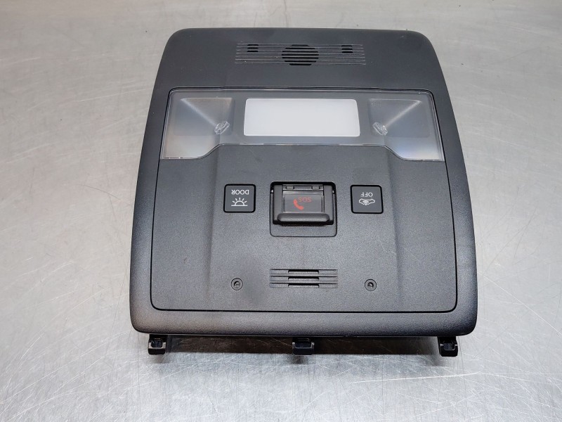 Recambio de luz interior para lexus ux (za10) essence referencia OEM IAM 867E133011  