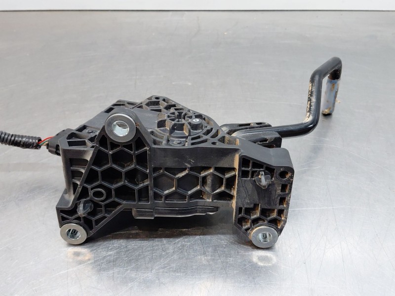 Recambio de pedal acelerador para lexus ux (za10) essence referencia OEM IAM 7811076131  