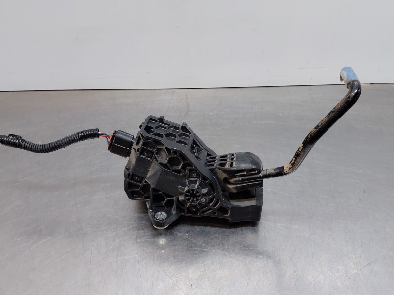 Recambio de pedal acelerador para lexus ux (za10) essence referencia OEM IAM 7811076131  
