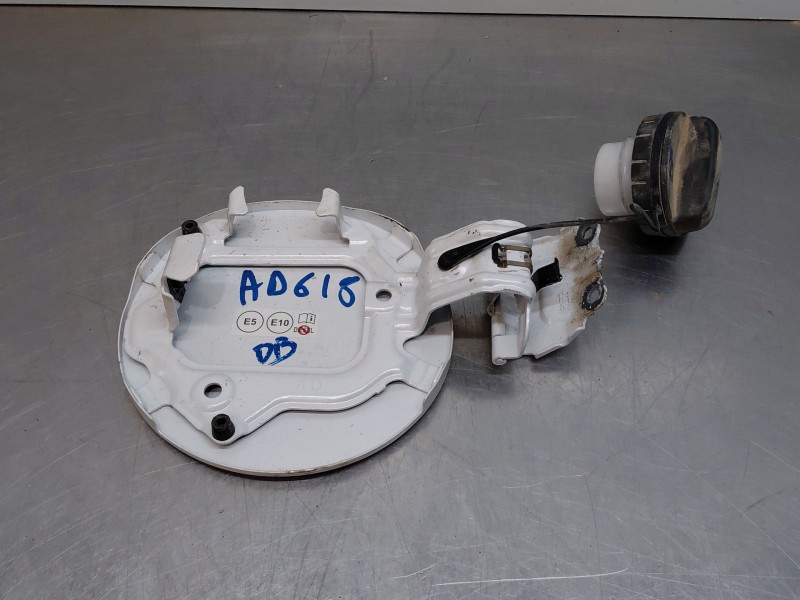 Recambio de tapa exterior combustible para lexus ux (za10) essence referencia OEM IAM 7735076020  