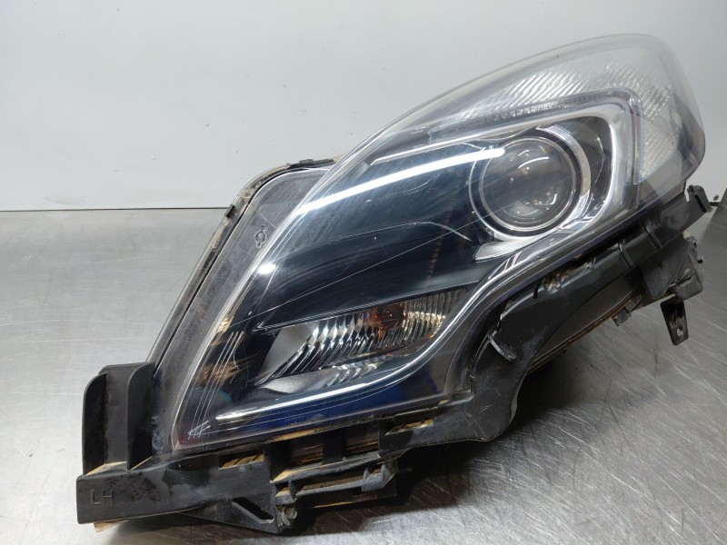 Recambio de faro izquierdo para opel zafira tourer selective referencia OEM IAM 39009021  