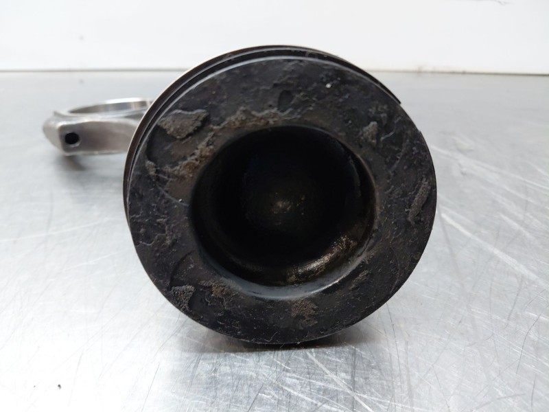Recambio de biela para nissan navara pick-up (np300) 4x4 referencia OEM IAM 1210000Q2B  