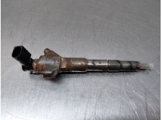 Recambio de inyector para nissan navara pick-up (np300) 4x4 referencia OEM IAM 1660900Q0E 166009567R 