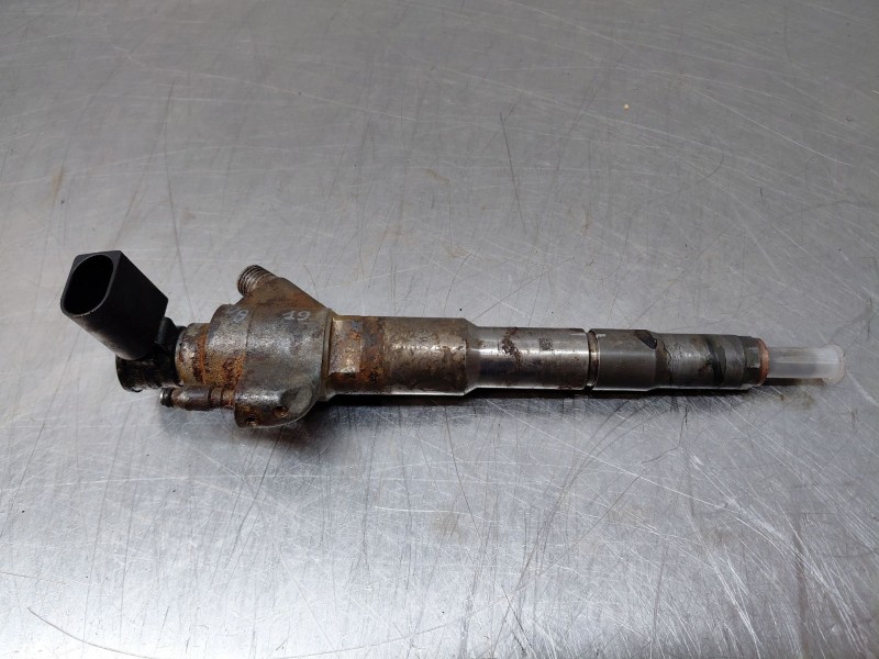 Recambio de inyector para nissan navara pick-up (np300) 4x4 referencia OEM IAM 1660900Q0E 166009567R 