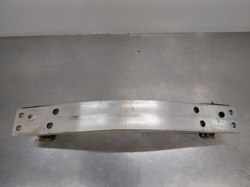 Recambio de refuerzo paragolpes delantero para lexus ux (za10) essence referencia OEM IAM 5213176050  