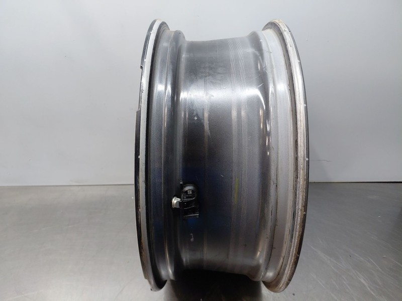 Recambio de llanta para lexus ux (za10) essence referencia OEM IAM 4261176320  