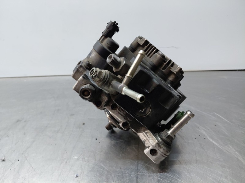 Recambio de bomba inyeccion para toyota corolla (_e12_) 1.4 d (nde120_) referencia OEM IAM 221000N020  