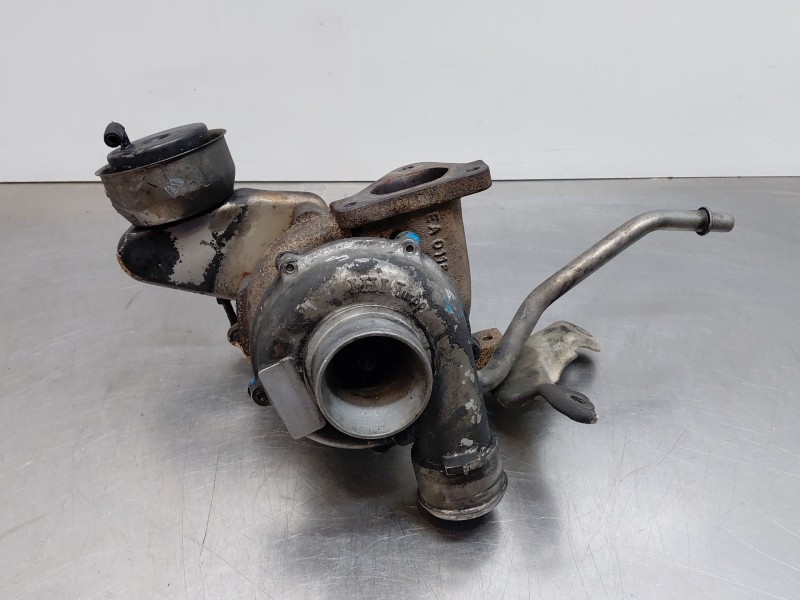 Recambio de turbocompresor para mercedes-benz vito caja cerrada 6.03  furgon referencia OEM IAM A6460960199  