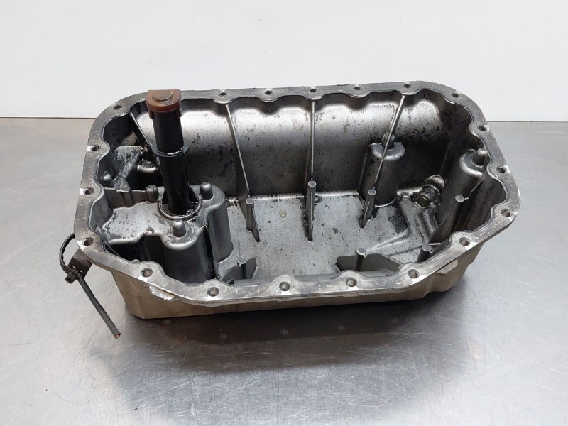 Recambio de carter para mercedes-benz clase gl (x164) 4-matic referencia OEM IAM A6290100328 A6290140303 