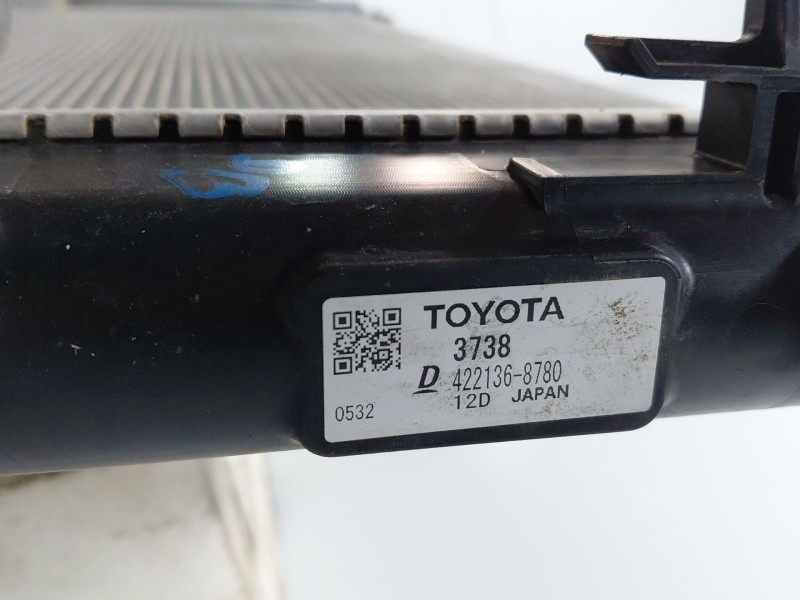 Recambio de radiador agua para lexus ux (za10) essence referencia OEM IAM 1640037380 4221368780 