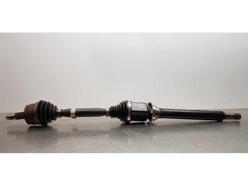 Recambio de transmision delantera derecha para jeep renegade limited 4x2 referencia OEM IAM 52088637  