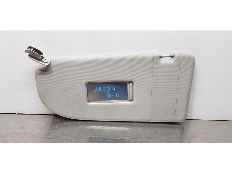 Recambio de parasol derecho para volkswagen caddy furgón/kombi kombi referencia OEM IAM 2K0857552Q   Recambio de parasol derecho para volkswagen caddy furgón/kombi kombi referencia OEM IAM 2K0857552Q